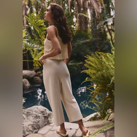 NWT Free People Winona Cropped Pants in Nilla Cream - Picture 3 of 6